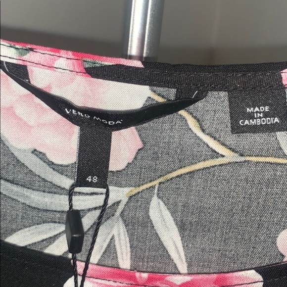 New Vero Moda Plus Size Floral Blouse Size 18W - Picture 8 of 15